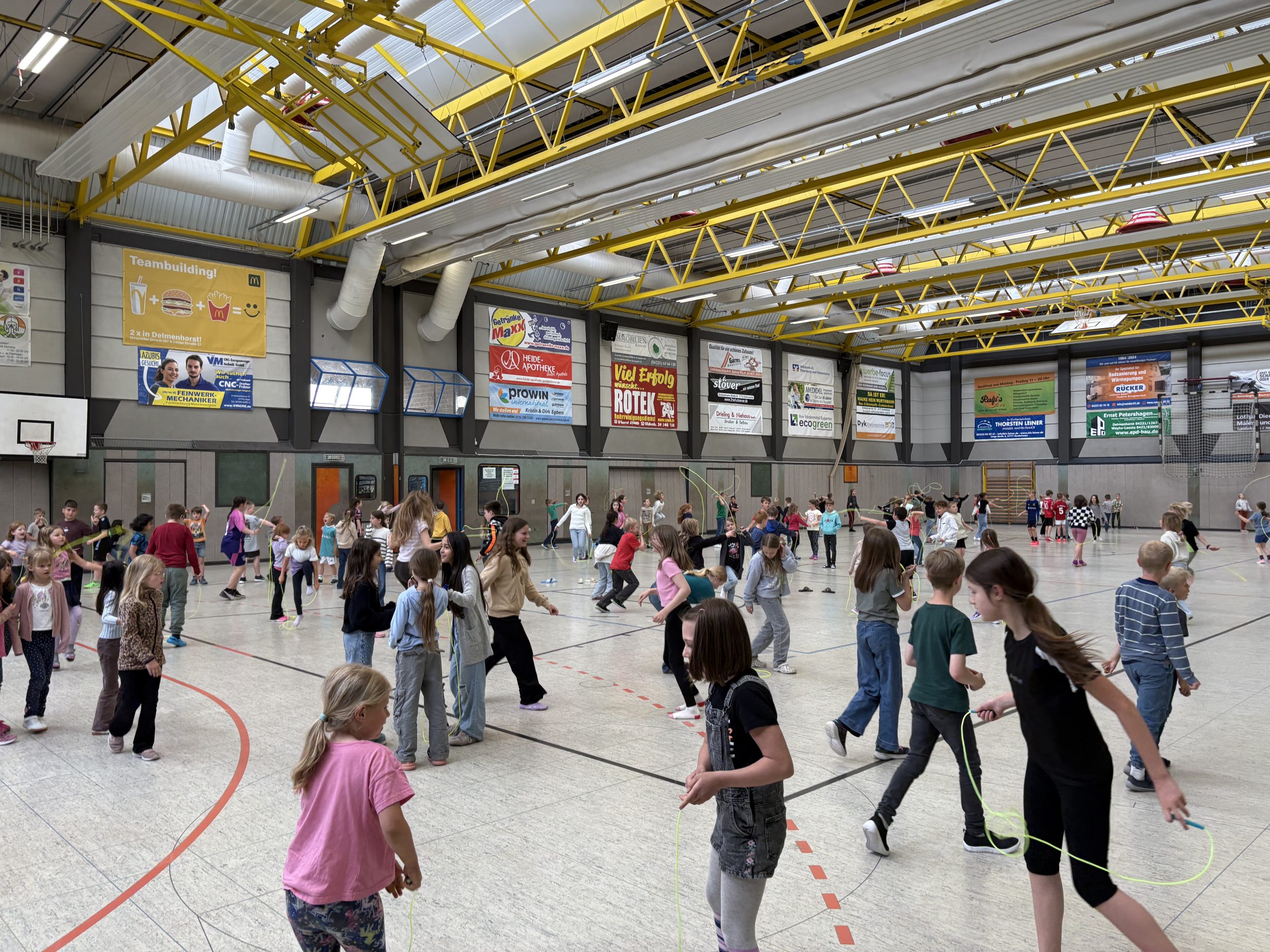 Mehr über den Artikel erfahren Skipping Hearts 2025
