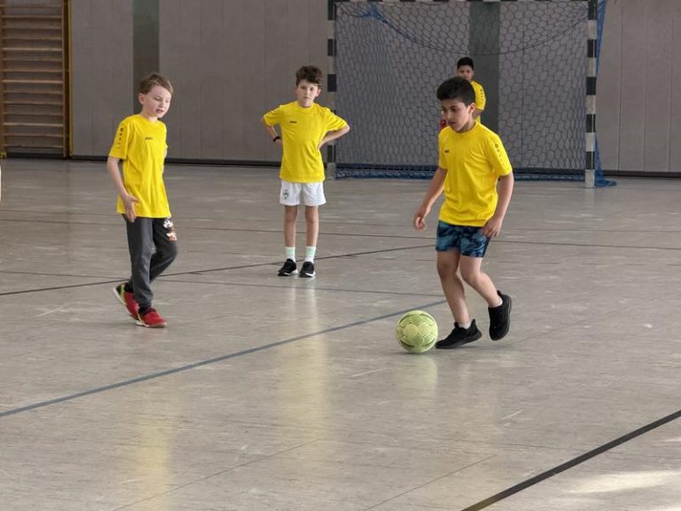 26-03-18 16-32-56 0245